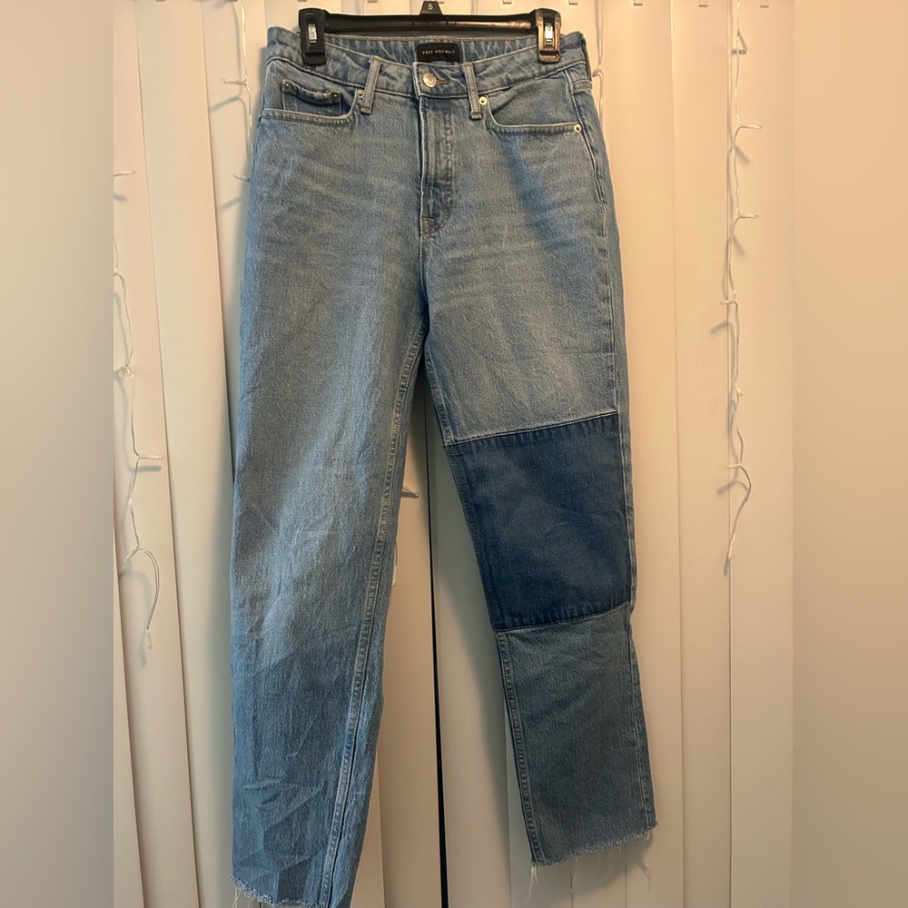 Free Assembly Patch Jeans